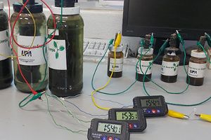 Celdas de combustible microbianas para el tratamiento de aguas residuales