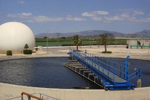 Una delegación internacional de la organización '5+5' visita Murcia para conocer su modelo de aprovechamiento de agua