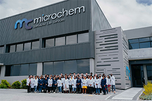 El Grupo AGQ Labs adquiere Microchem y refuerza su presencia en África
