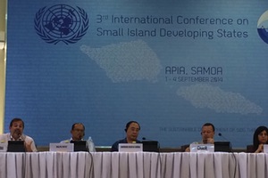 Federico Ramos inaugura el Foro  -Diálogo Interactivo: Agua y Saneamiento, Seguridad Alimentaria y Gestión de Residuos- en Samoa
