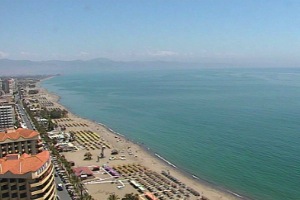 Torremolinos en Málaga participa en un proyecto para identificar la procedencia de los vertidos de aguas residuales que aparecen en sus playas