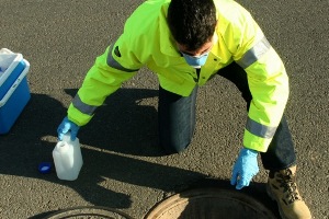 El Ayuntamiento de Valencia realiza más de 600 análisis en la red de saneamiento de la ciudad