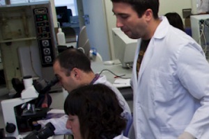 El Aula de Bioindicación Gonzalo Cuesta firma un convenio de colaboración con el Colegio de Ingeniería Química de Valencia en materia de formación sobre explotación de EDAR