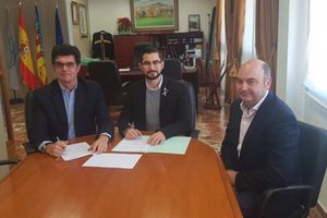 El Ayuntamiento de l’Alcora en Castellón y FACSA firman un convenio para evitar la pobreza energética
