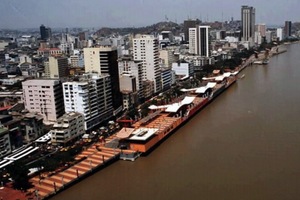 Un millón de residentes de Guayaquil en Ecuador se beneficiarán de un mejor saneamiento urbano con más de 100 millones de USD de inversión