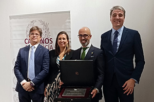 Juan Manuel Bueno, CEO de Vialterra, recibe el premio Ingeniero del Año 2022 en Andalucía