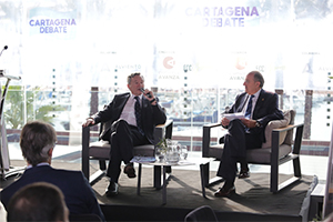 Ángel Simón destaca la necesidad de impulsar proyectos sostenibles de referencia, en el foro de "Cartagena Debate"