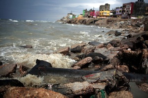 Las alcantarillas y colectores de Gaza contaminan la costa de Israel