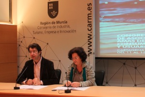 Murcia apoya a los consumidores en la organización de un congreso nacional sobre la importancia del agua