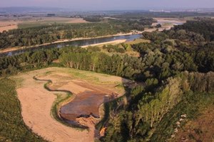 MITECO, La Rioja, Navarra y Aragón presentan un proyecto para la reducción del riesgo de inundación en el Ebro