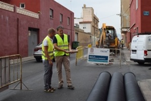 Renuevan el alcantarillado obstruido de Almassora en Castellón