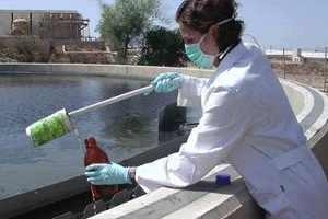 El laboratorio de AIMME en Valencia garantiza la correcta toma de muestras para los ensayos de aguas residuales