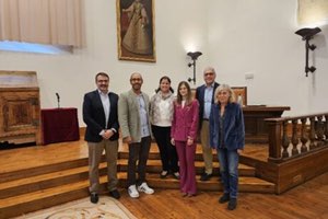 La investigadora Laura Gil del IMDEA Agua, premio extraordinario de doctorado de la Universidad de Salamanca