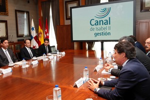 El Presidente de Panamá visita el Centro de Control del Canal de Isabel II Gestión en Madrid