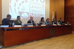 Más de 100 profesionales del mundo del sector presentan aportaciones a la Mesa del Agua de Andalucía en Granada