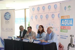 El sector andaluz del agua y la Junta conciencian sobre el consumo responsable en la provincia de Cádiz