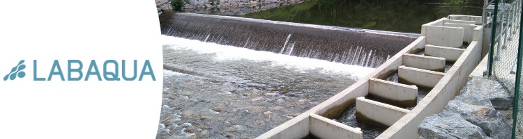 La CHE adjudica a LABAQUA el servicio de toma de muestras de masas de agua superficiales en su cuenca