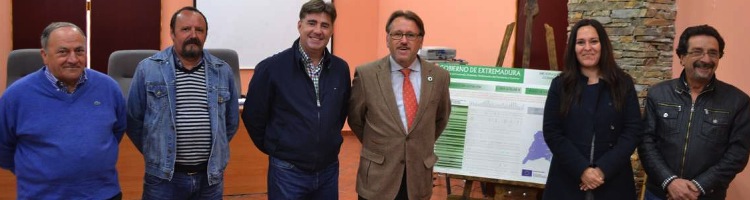 Alcaldes de Las Hurdes en Cáceres conocen el plan de mejora de la depuración de las aguas residuales en 44 núcleos de población