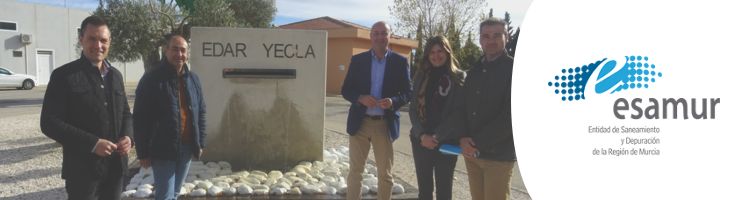 El gerente de ESAMUR visita las actuaciones de mejoras realizadas en el terciario de la EDAR de Yecla en Murcia