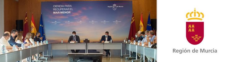 La Región de Murcia propone la creación de un grupo de trabajo con científicos para consensuar medidas en el Mar Menor