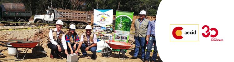 Primera piedra de la PTAR de la ciudad de Gracias en Honduras con la colaboración de Cooperación Española